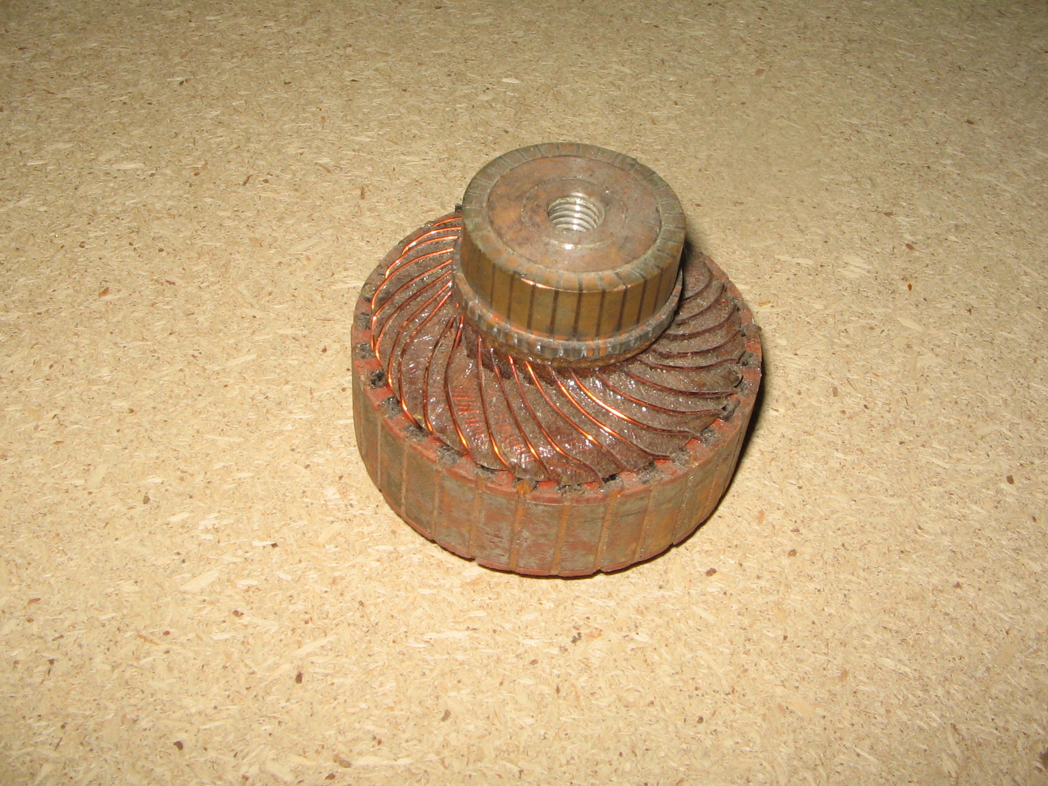 MOTO INDOTTO N.864